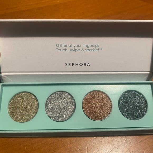 Sephora Clean Glitter Eyeshadow Palette - Picture 2 of 16